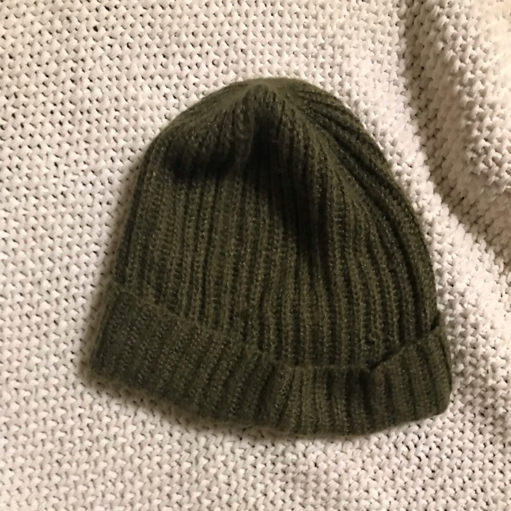 Old Navy hat